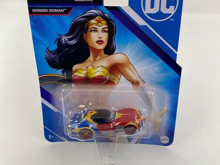 Wonder Woman * 2022 Hot Wheels Character Cars DC Comics Discount