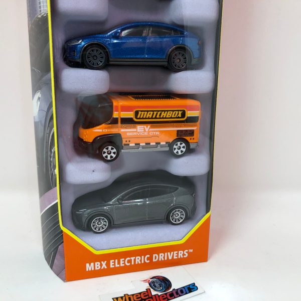 Electric Drivers * 2023 Matchbox 5-Pack Case M Fashion