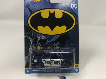 07 Chevy Tahoe * 2022 Hot Wheels DC BATMAN Series Case B Release For Discount